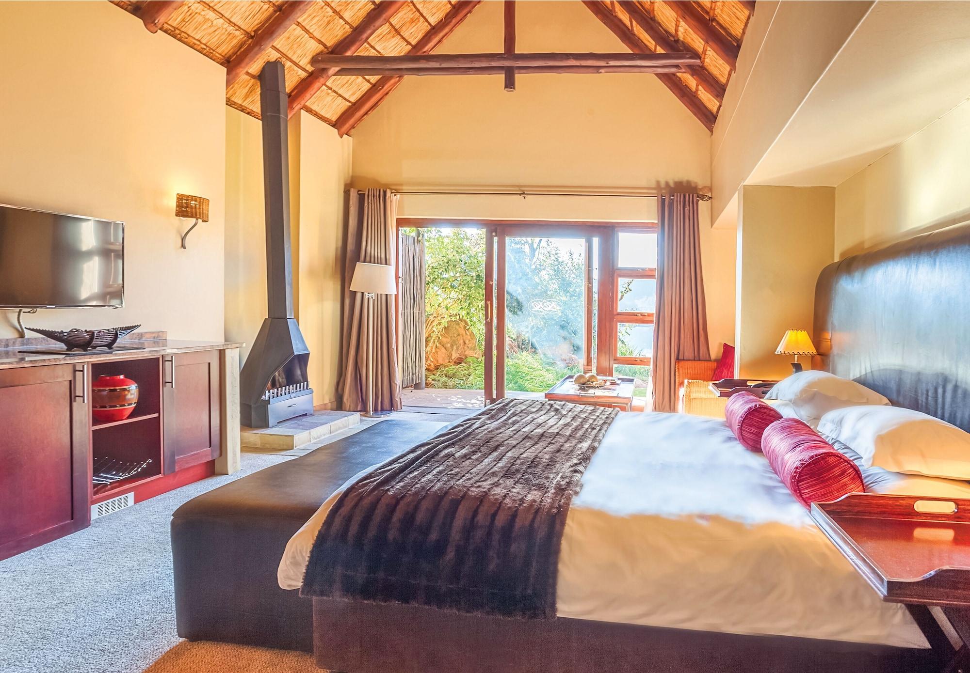 Kloofzicht Lodge & Spa Krugersdorp Exterior photo Executive Suite