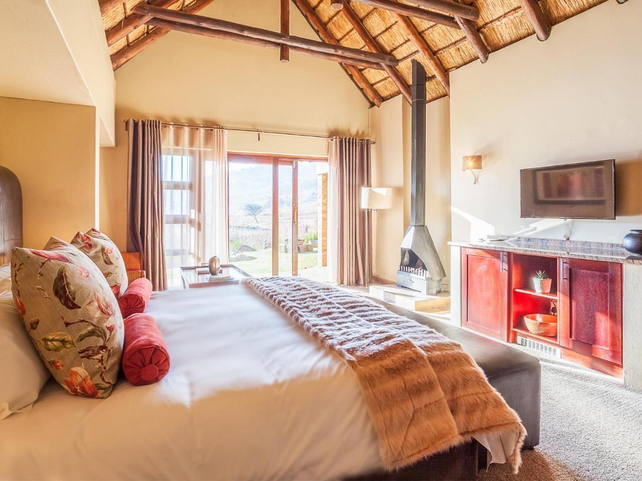 Kloofzicht Lodge & Spa Krugersdorp Exterior photo Executive Suite
