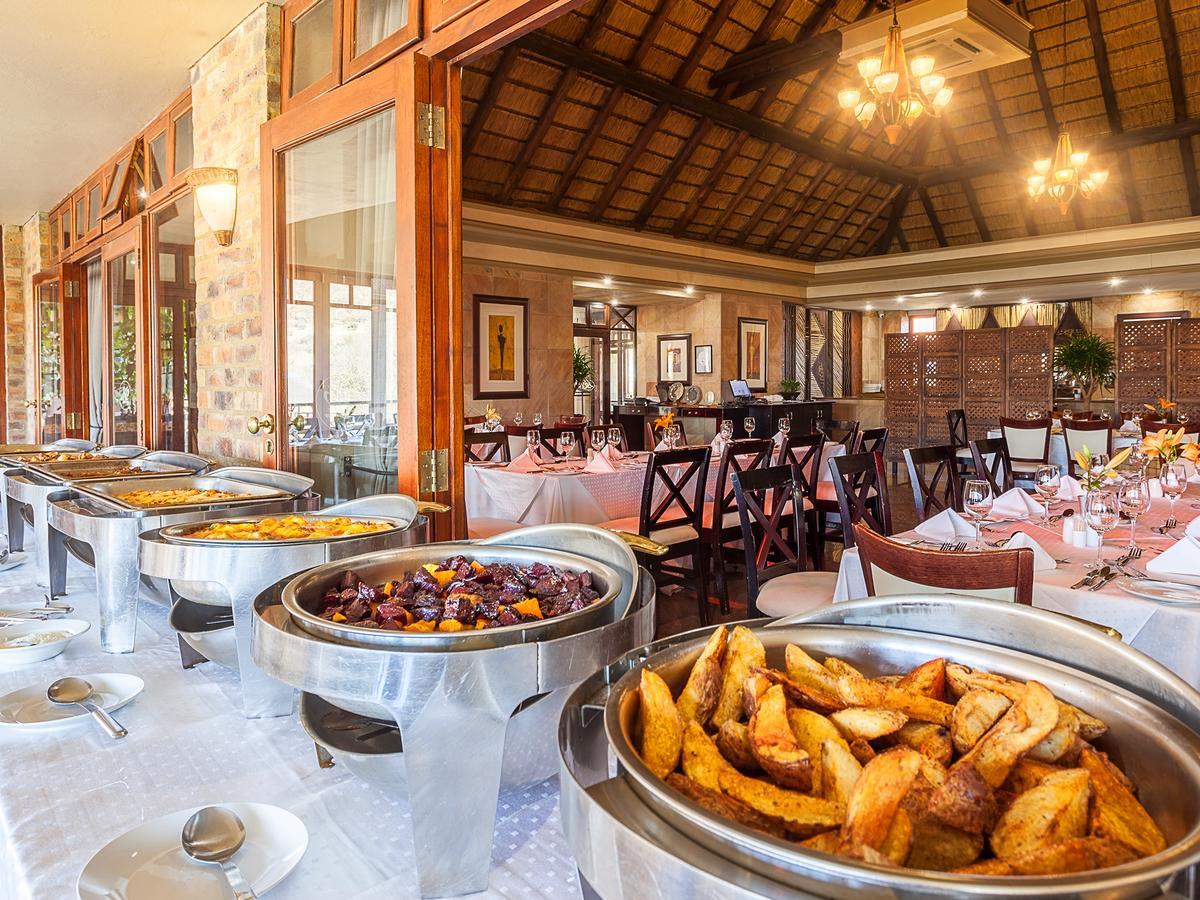 Kloofzicht Lodge & Spa Krugersdorp Exterior photo A buffet at a hotel